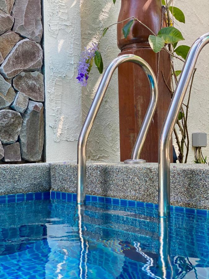 Ikiru 18 Private Saltwater Pool Villa, 3 Ensuite Br, Outdoor Bbq, 5 Mins To Beach بانتايْ تْشينانغ المظهر الخارجي الصورة
